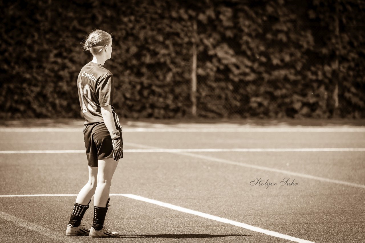 Bild 105 - wBJ SC Condor - VfL Pinneberg : Ergebnis: 3:2